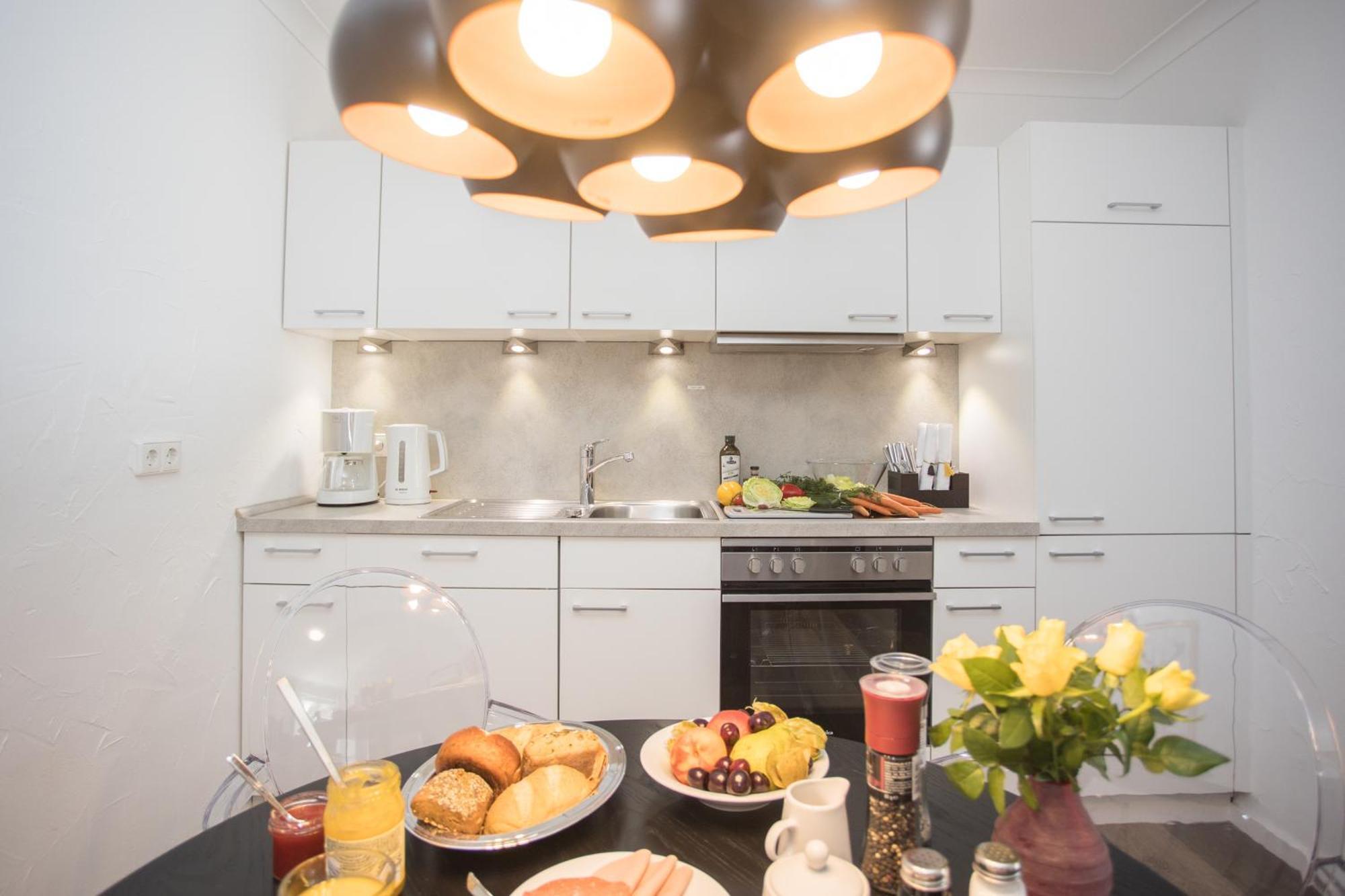 The Suite Winterberg Deluxe - Exklusive Ausstattung, Bestlage Zwischen Skikarussell Und Marktplatz, Eigener Garten, Ski- Und Fahrradraum, Ruhige Suedausrichtung, Wlan, Hundefreundlich Esterno foto