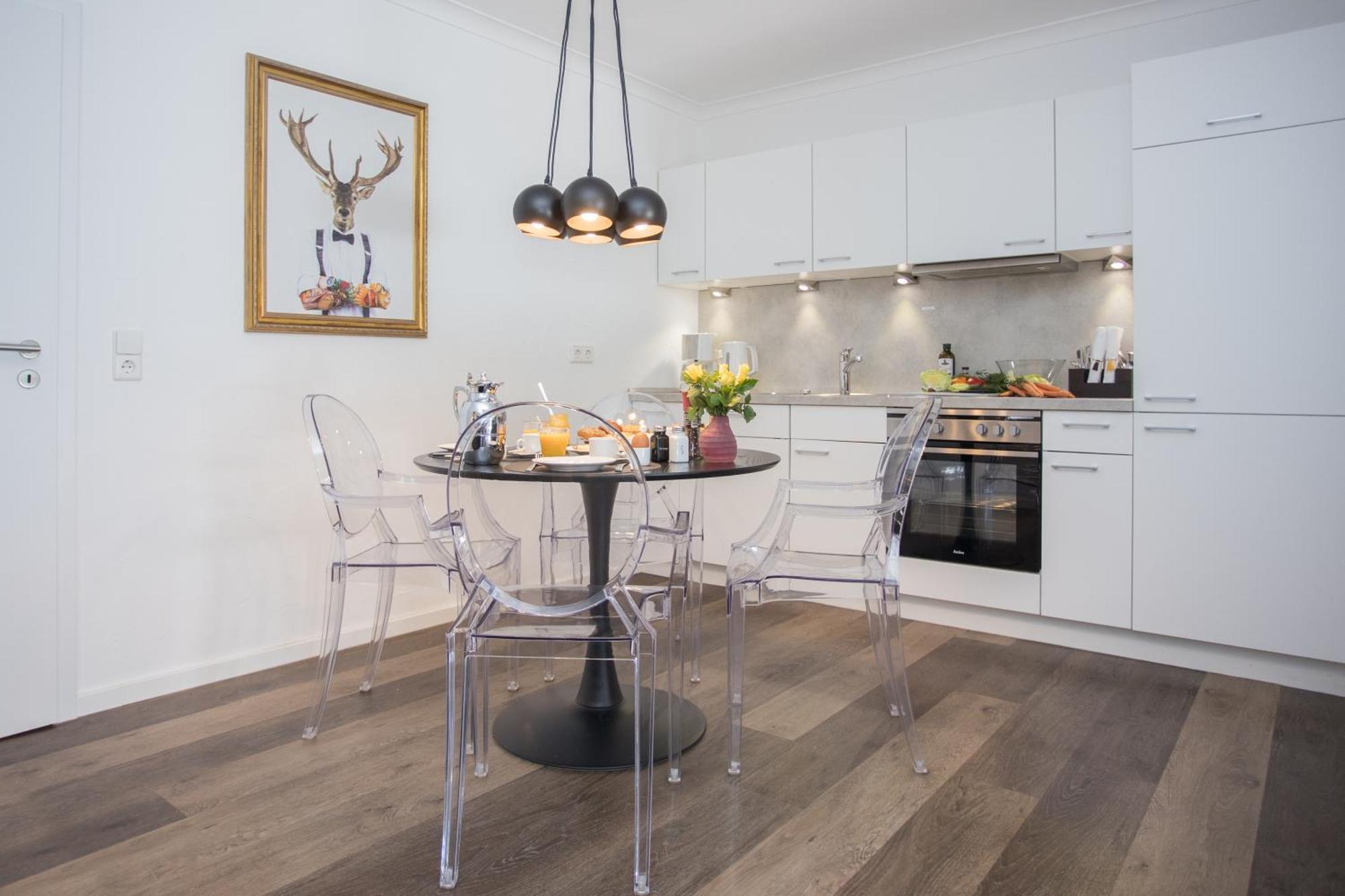 The Suite Winterberg Deluxe - Exklusive Ausstattung, Bestlage Zwischen Skikarussell Und Marktplatz, Eigener Garten, Ski- Und Fahrradraum, Ruhige Suedausrichtung, Wlan, Hundefreundlich Esterno foto